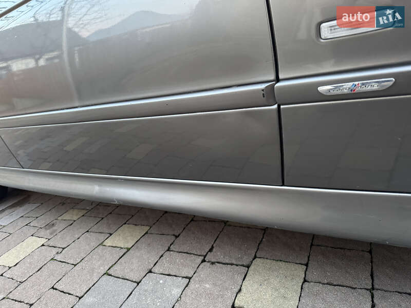 Седан BMW 5 Series 2002 в Иршаве