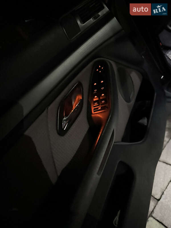 Седан BMW 5 Series 2002 в Иршаве