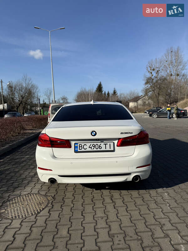 Седан BMW 5 Series 2018 в Львові