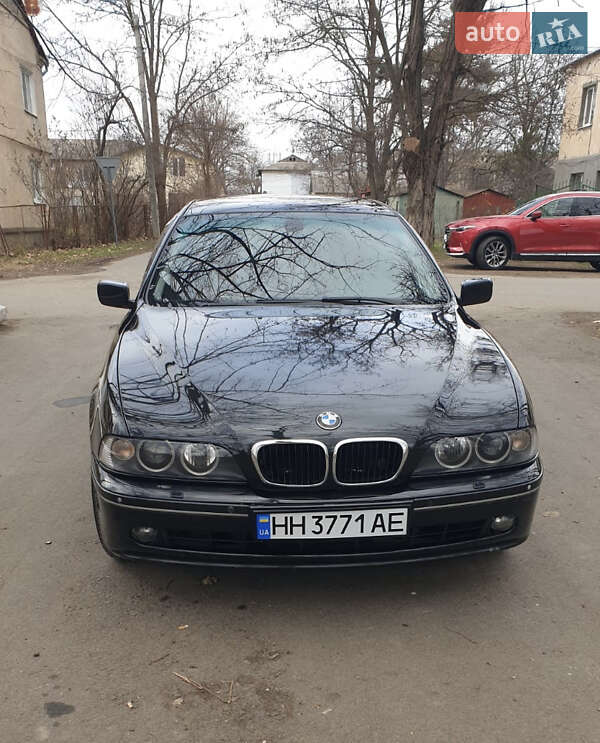 Седан BMW 5 Series 2003 в Біляївці