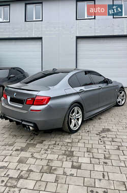 Седан BMW 5 Series 2011 в 