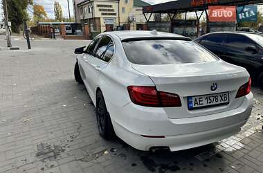 Седан BMW 5 Series 2012 в 