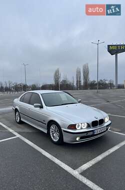 Седан BMW 5 Series 1996 в Харкові