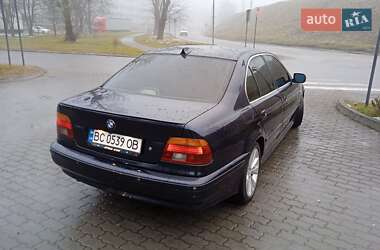 Седан BMW 5 Series 2001 в Львові