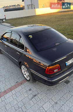 Седан BMW 5 Series 1998 в Гусятині