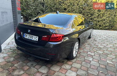 Седан BMW 5 Series 2013 в Ровно