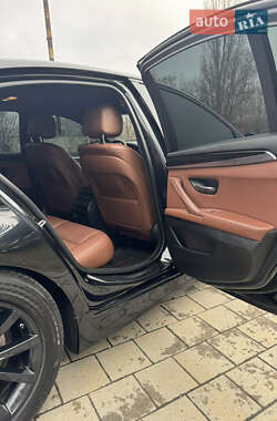 Седан BMW 5 Series 2014 в 