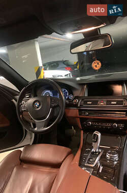 Седан BMW 5 Series 2015 в 