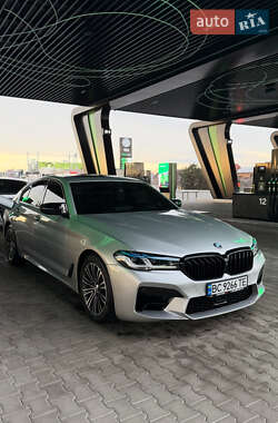 Седан BMW 5 Series 2017 в Львові