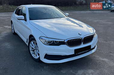 Седан BMW 5 Series 2017 в 