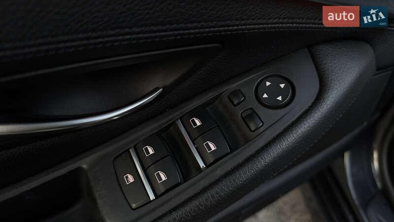 Седан BMW 5 Series 2013 в Ивано-Франковске