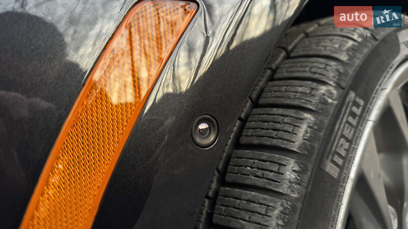 Седан BMW 5 Series 2013 в Ивано-Франковске