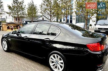 Седан BMW 5 Series 2014 в Звягелі