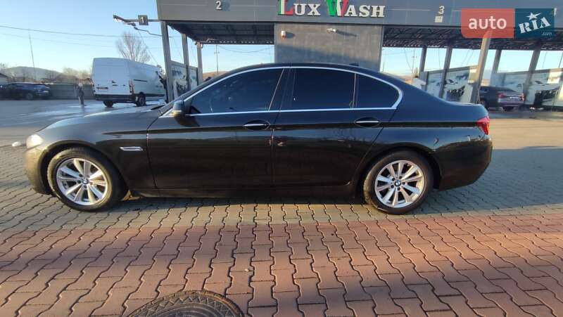 Седан BMW 5 Series 2014 в Дрогобичі