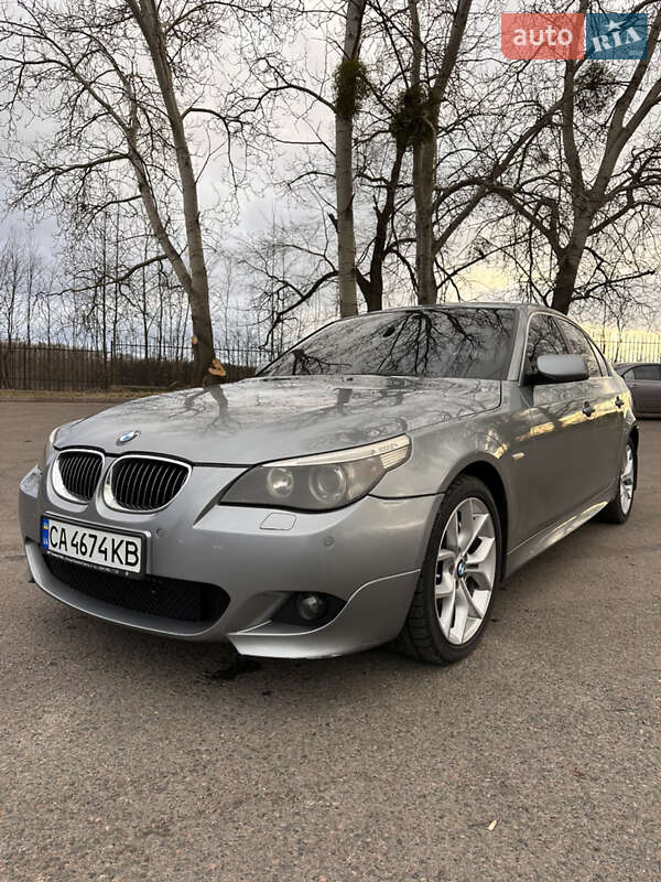 Седан BMW 5 Series 2005 в Умани