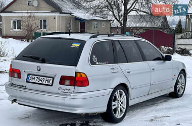 Універсал BMW 5 Series 2002 в Кореці