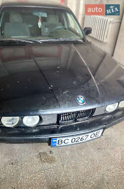 Седан BMW 5 Series 1990 в Перемышлянах