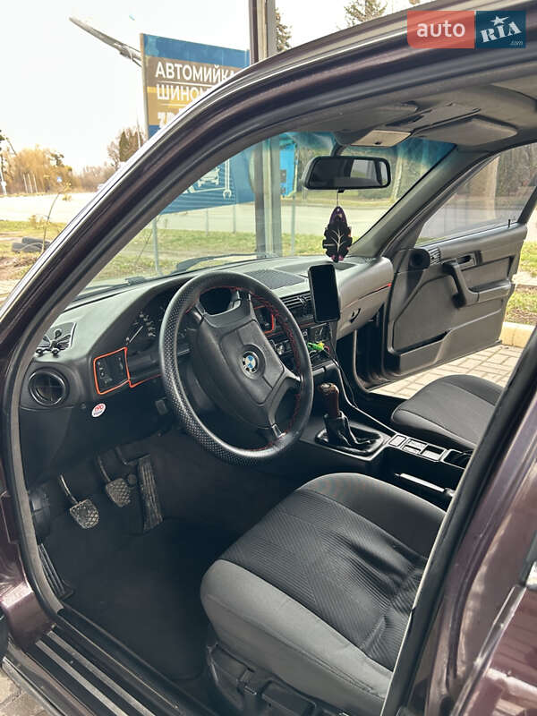 Седан BMW 5 Series 1994 в Дубно