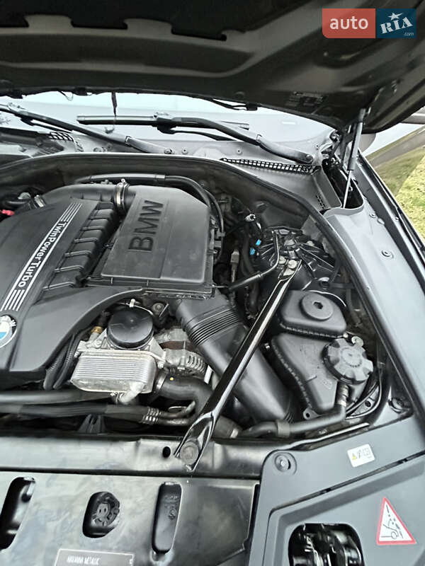 Седан BMW 5 Series 2010 в Первомайске фото 3 Седан BMW 5 Series 2010 в Первомайске