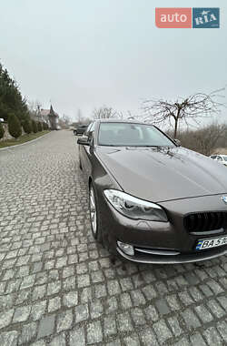 Седан BMW 5 Series 2010 в Первомайську