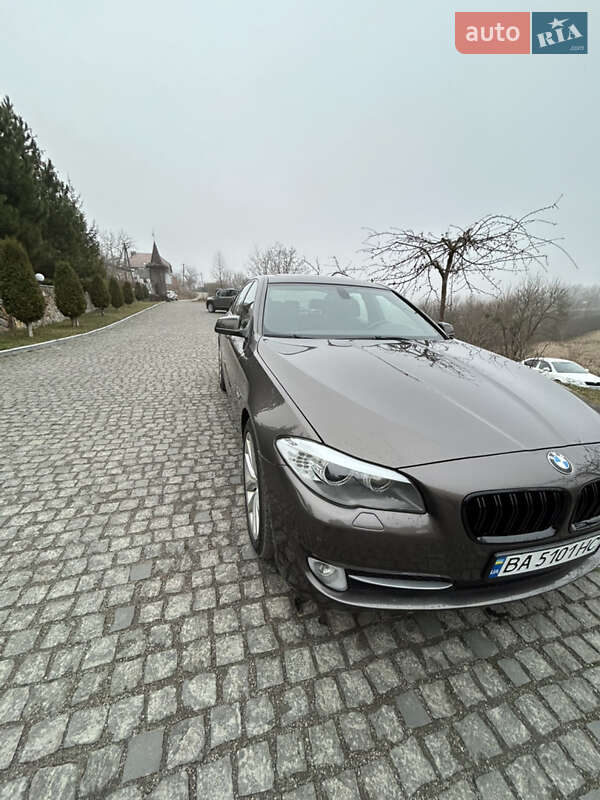 BMW 5 Series 2010