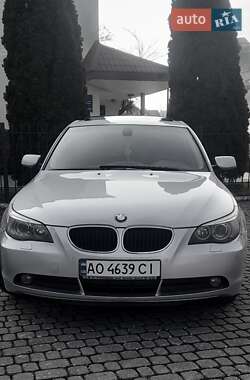 Седан BMW 5 Series 2004 в Ужгороді