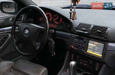 Седан BMW 5 Series 2000 в Ровно