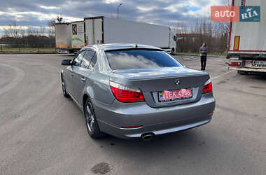 Седан BMW 5 Series 2009 в Шацьку