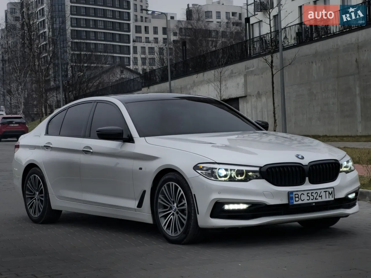 2017 BMW 5er - мініатюра 17