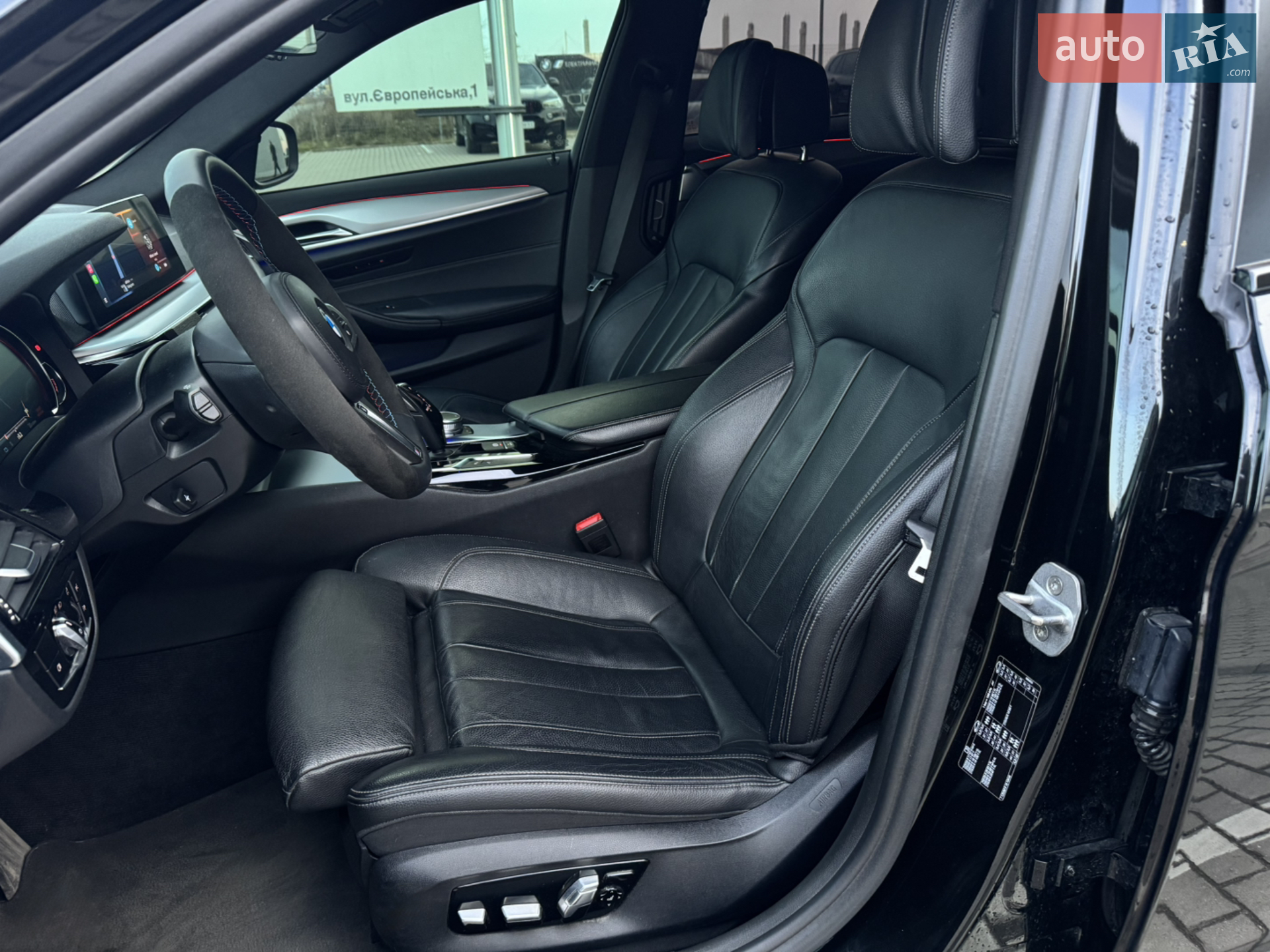 2017 BMW 5er - мініатюра 14