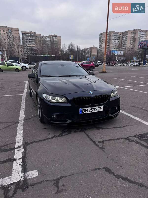 Седан BMW 5 Series 2013 в Одессе