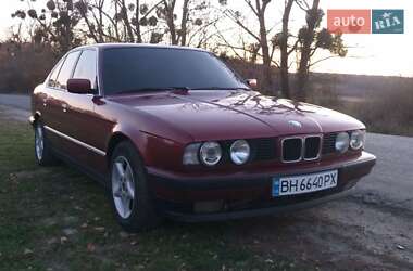 Седан BMW 5 Series 1994 в Бару