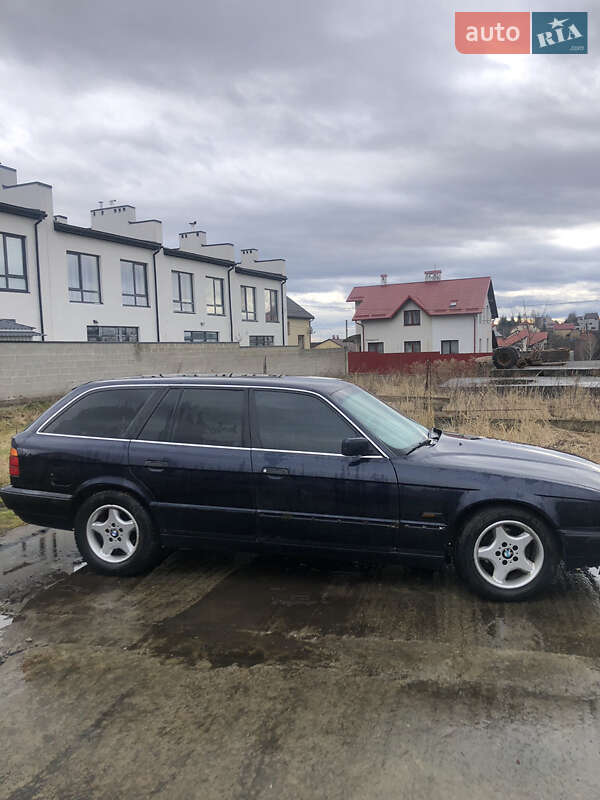 Універсал BMW 5 Series 1995 в Львові