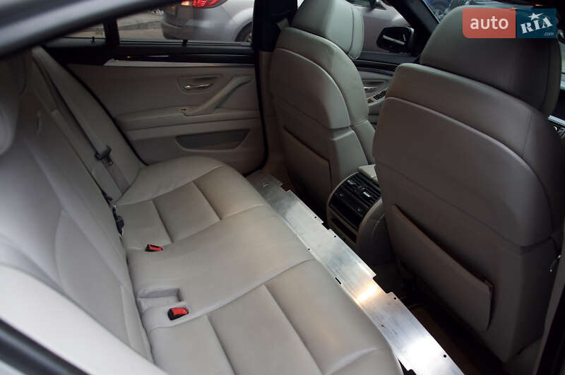 Седан BMW 5 Series 2012 в Киеве