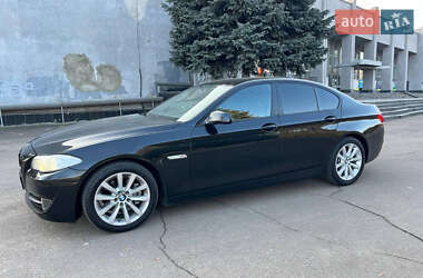 Седан BMW 5 Series 2011 в 