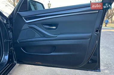Седан BMW 5 Series 2011 в 