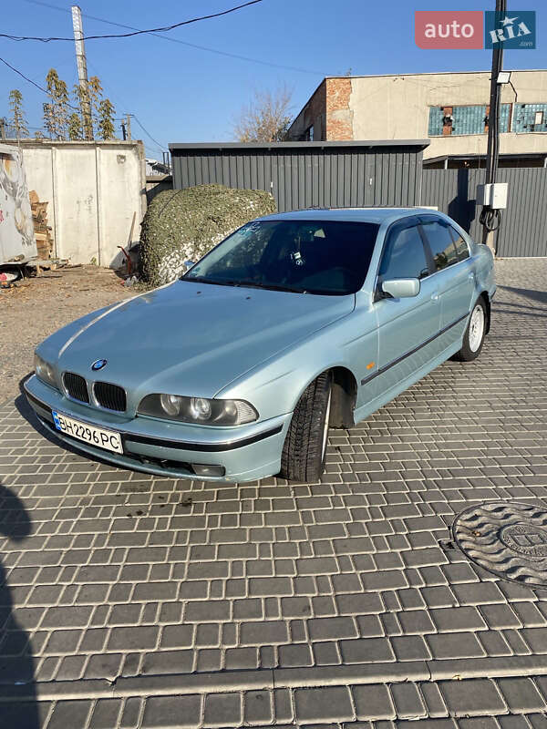 Седан BMW 5 Series 1998 в Николаеве