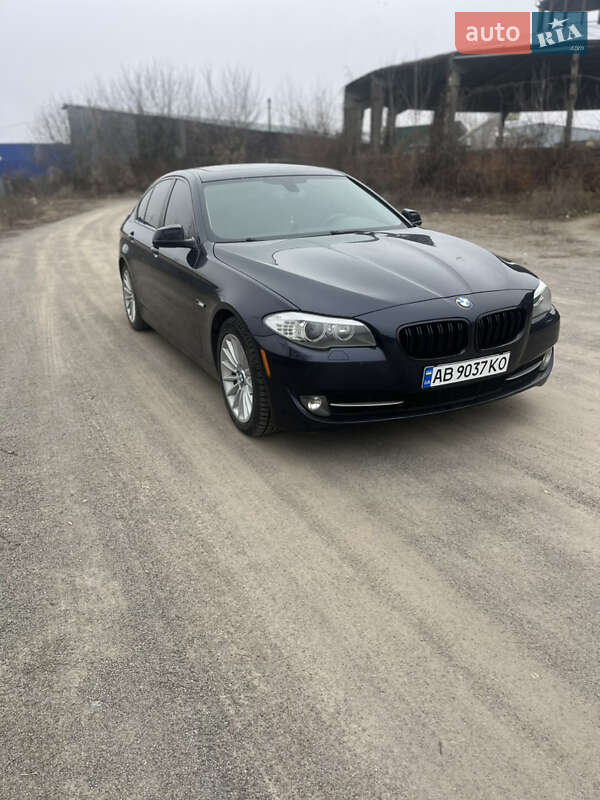 Седан BMW 5 Series 2013 в Виннице