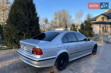 Седан BMW 5 Series 1997 в Жовкве