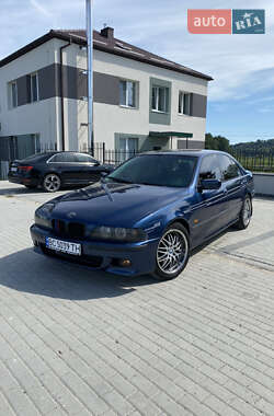 Седан BMW 5 Series 1999 в Новояворовске