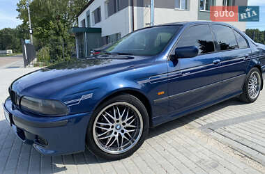 Седан BMW 5 Series 1999 в Новояворовске