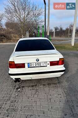 Седан BMW 5 Series 1989 в Фастові