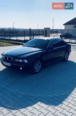 Седан BMW 5 Series 2003 в 