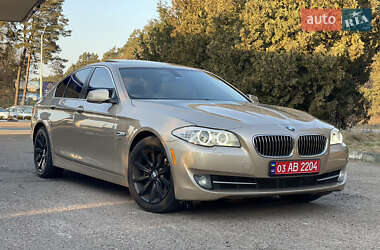 Седан BMW 5 Series 2012 в Дубні