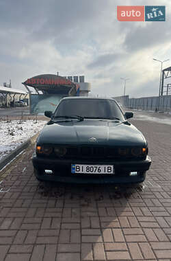 Седан BMW 5 Series 1991 в Полтаві