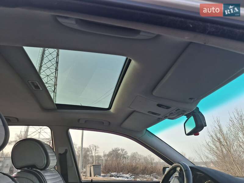 Седан BMW 5 Series 2001 в Синельниковому