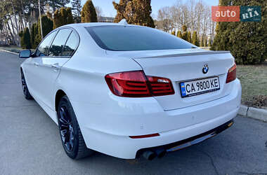 Седан BMW 5 Series 2011 в Умані