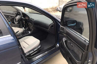 Седан BMW 5 Series 1999 в 