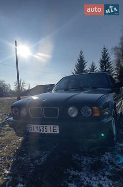 Седан BMW 5 Series 1995 в Полтаві