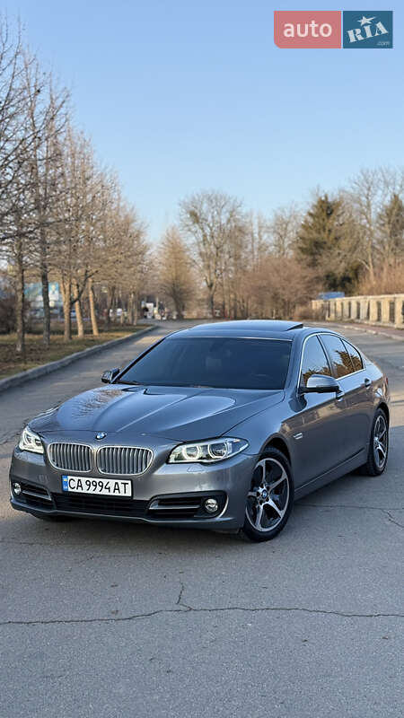 Седан BMW 5 Series 2015 в Умани